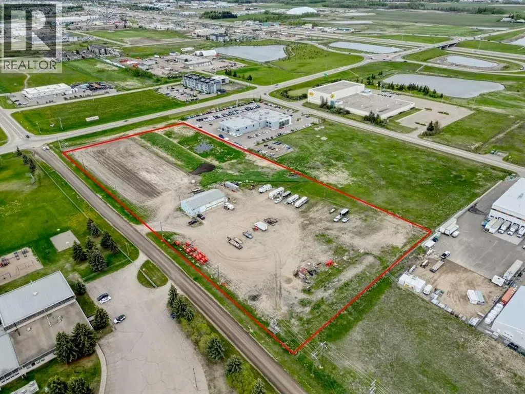 3 Mckenzie Drive, Rural Red Deer County, Alberta T4S 2H4