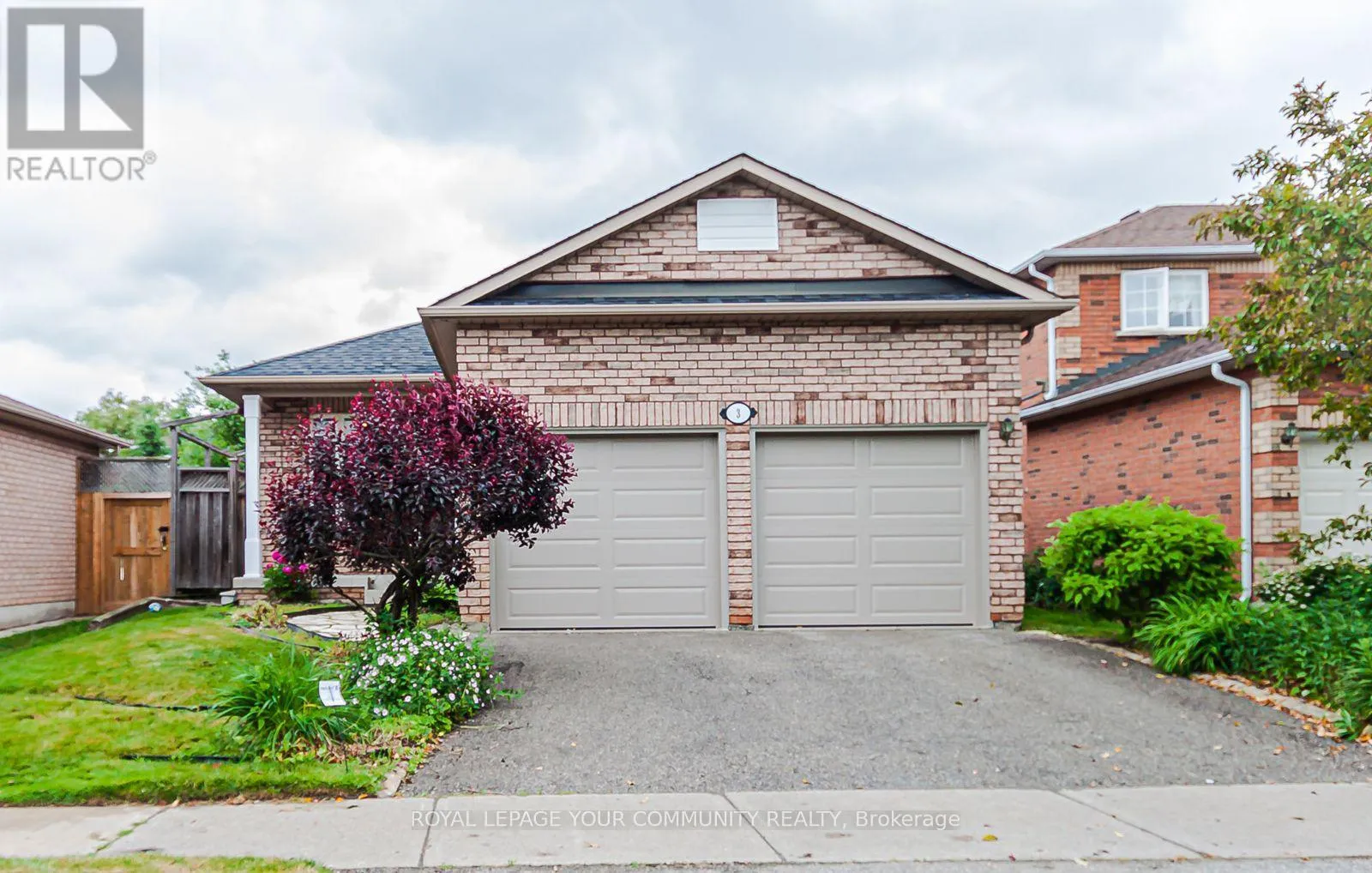 House for rent: 3 Paddle Gate, Richmond Hill, Ontario L4E 3Y2