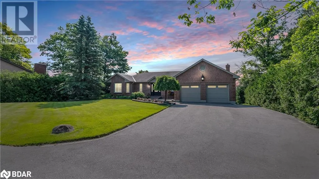 House for rent: 3 Stanley Avenue, Oro-Medonte, Ontario L0L 1T0