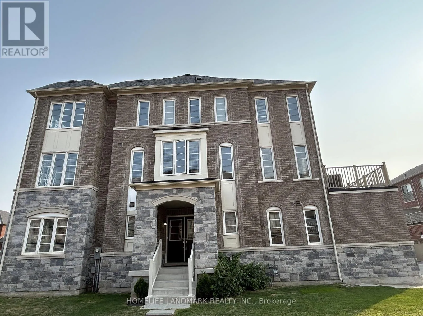 Row / Townhouse for rent: 3 Temple Manor Road, Brampton, Ontario L6Y 6C5