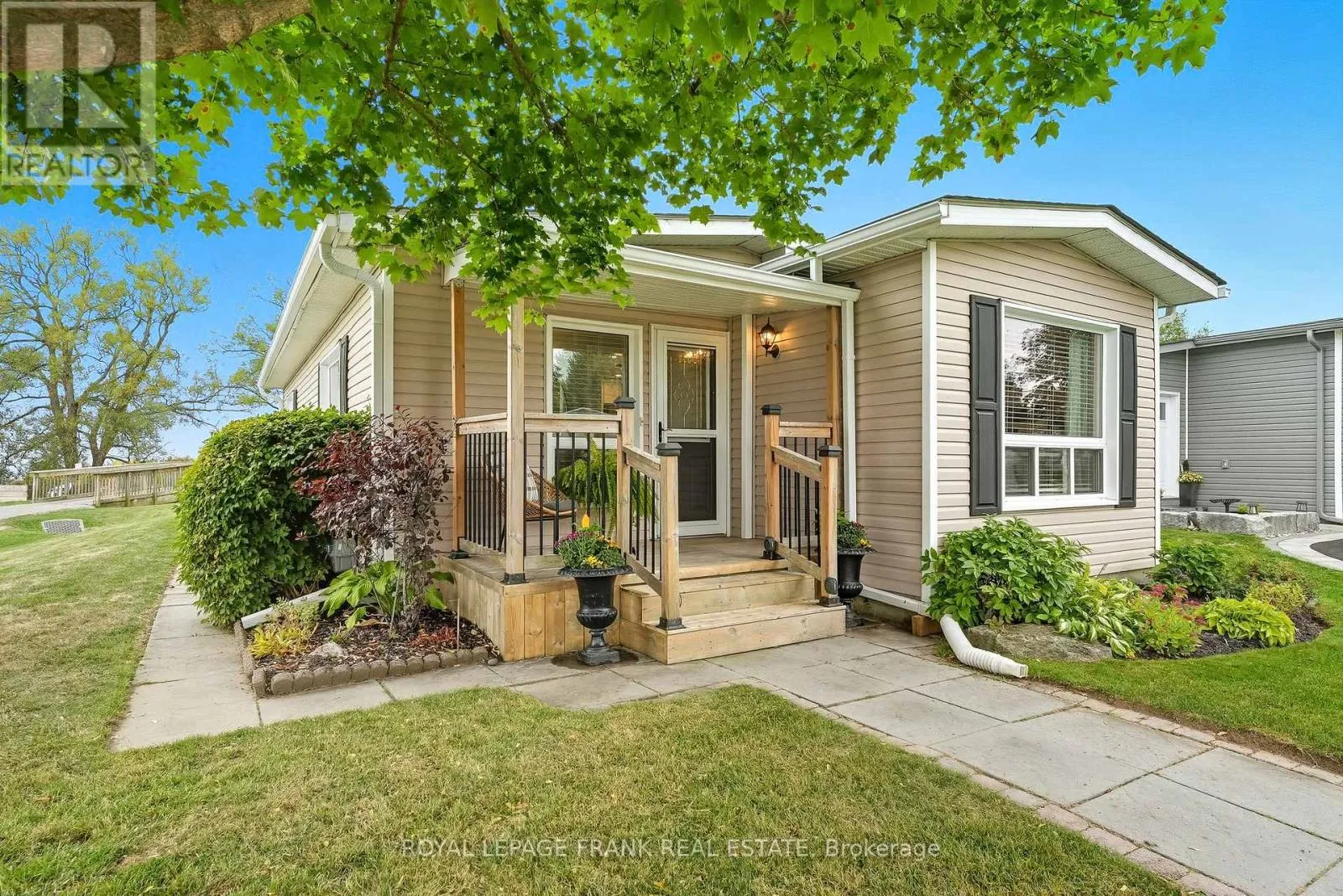 House for rent: 3 Wheelhouse Drive, Clarington, Ontario L1B 1B9