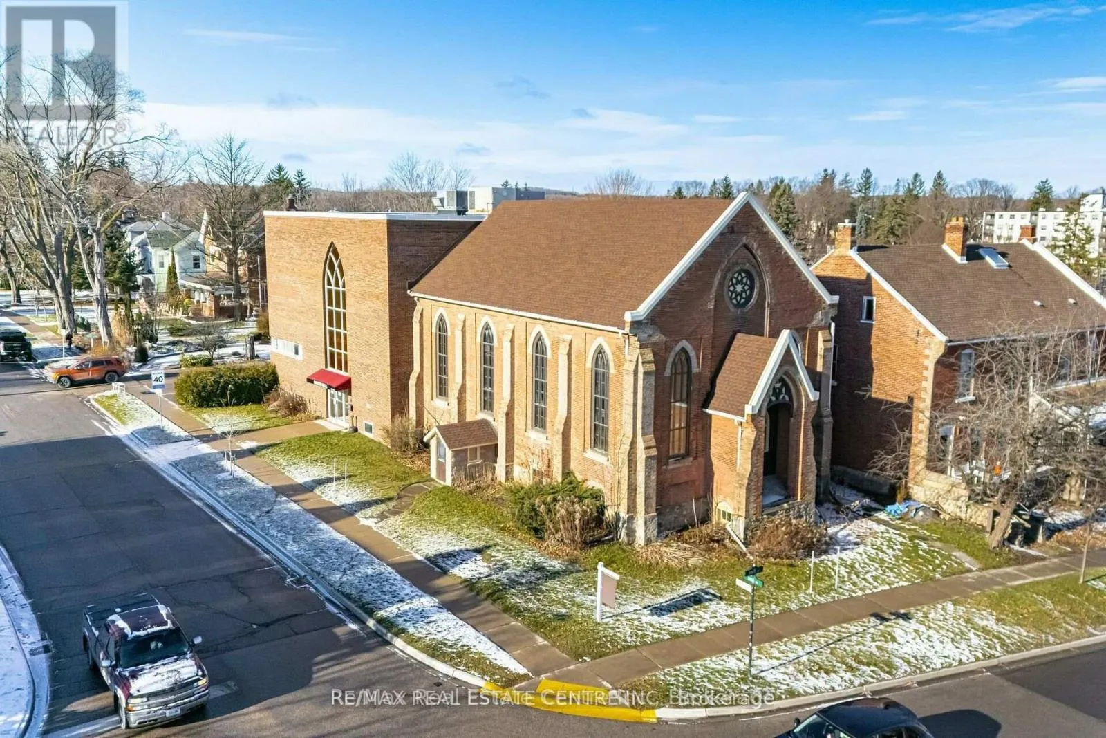 3 Zina Street, Orangeville, Ontario L9W 1E2