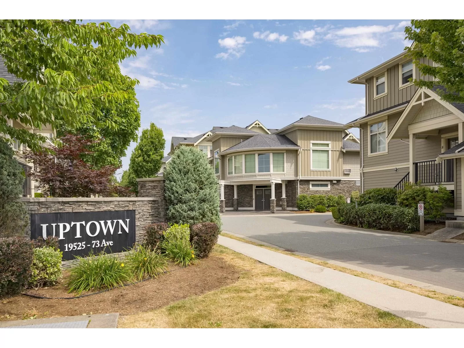 Row / Townhouse for rent: 30 19525 73 Avenue, Surrey, British Columbia V4N 6L7