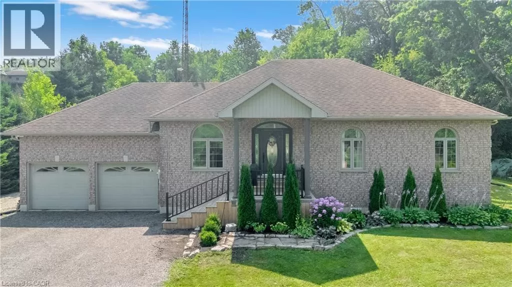 House for rent: 30 Douglas Street, Brantford, Ontario N3T 0M6