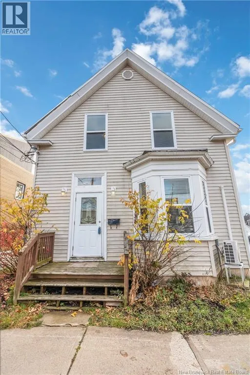 Duplex for rent: 30 Fleet Street, Moncton, New Brunswick E1C 1R9