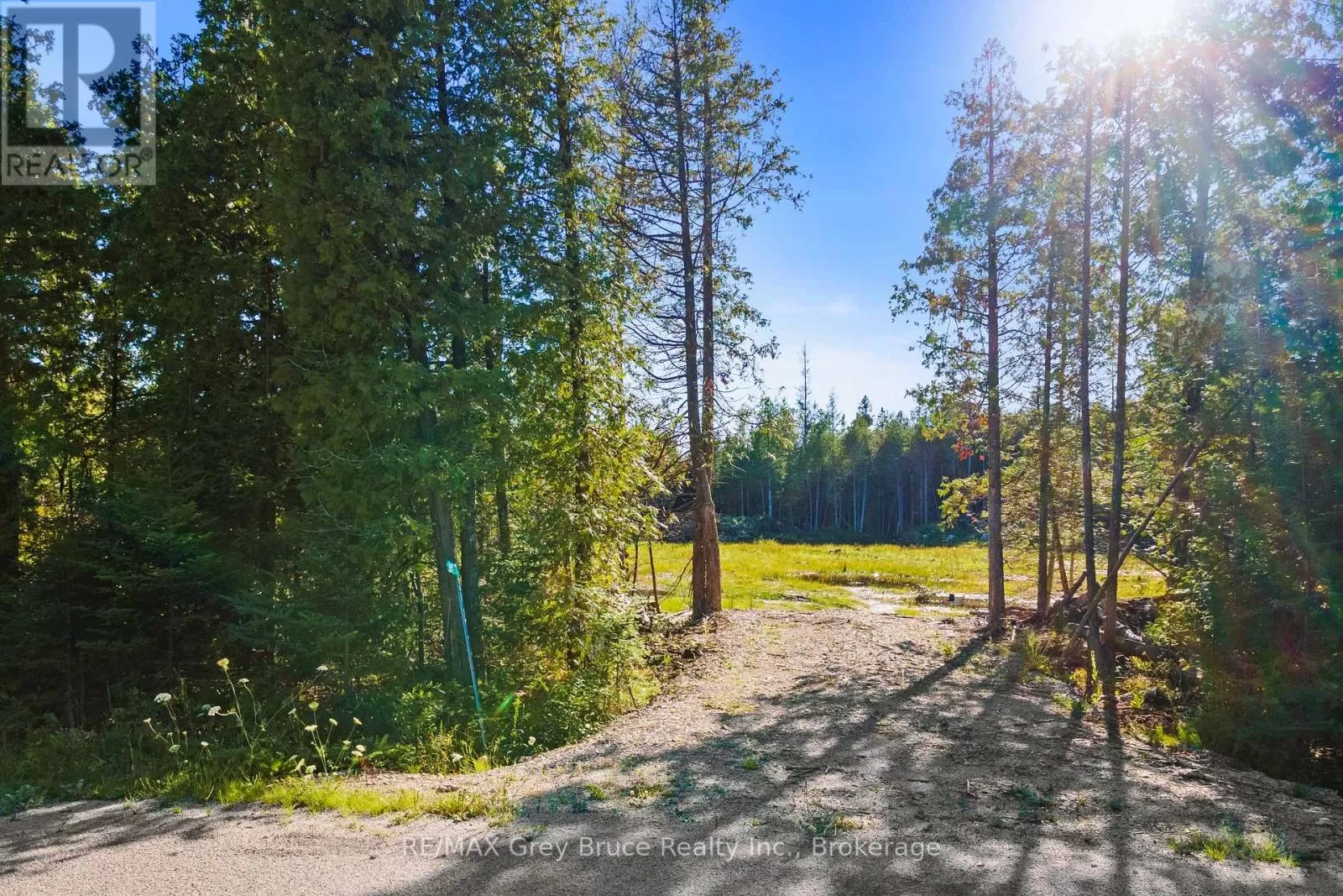 30 Huron Park Road, Northern Bruce Peninsula, Ontario N0H 1W0