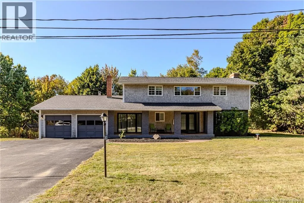 House for rent: 30 Rolling Hills Drive, Rothesay, New Brunswick E2H 2P3