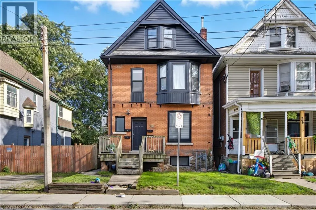 House for rent: 30 Stirton Street Unit# 4, Hamilton, Ontario L8L 6E8