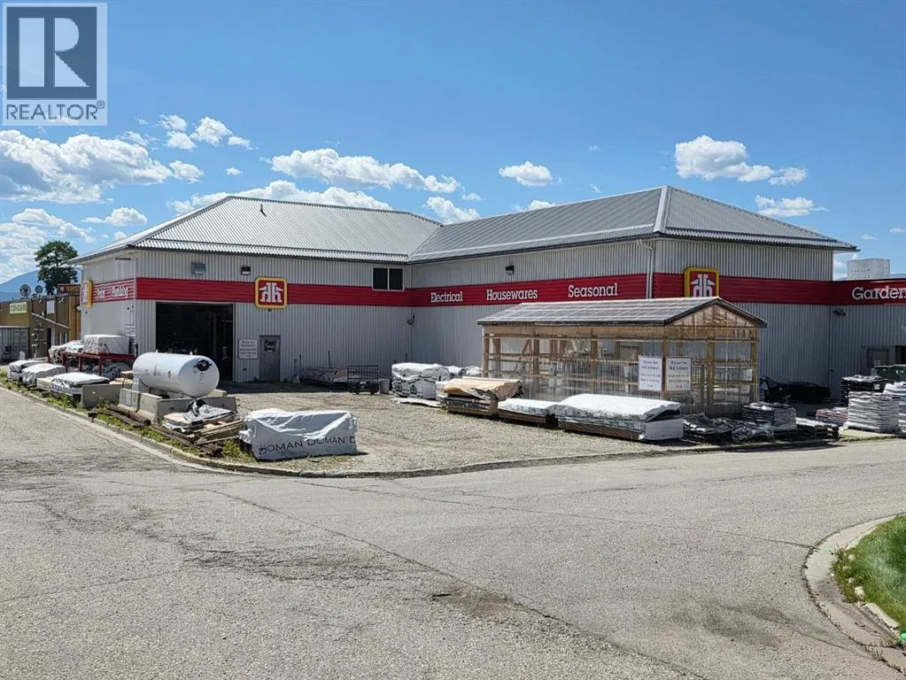 Retail for rent: 300, 305, 312, 301 Shoppers Pk Mall, Grande Cache, Alberta T0E 0A6