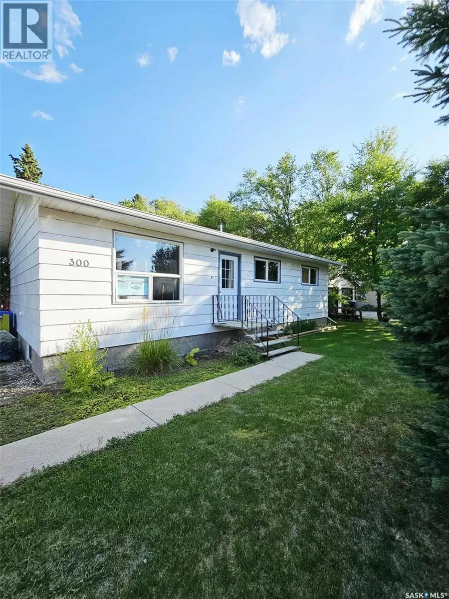 House for rent: 300 4th Street, Bredenbury, Saskatchewan S0A 0H0