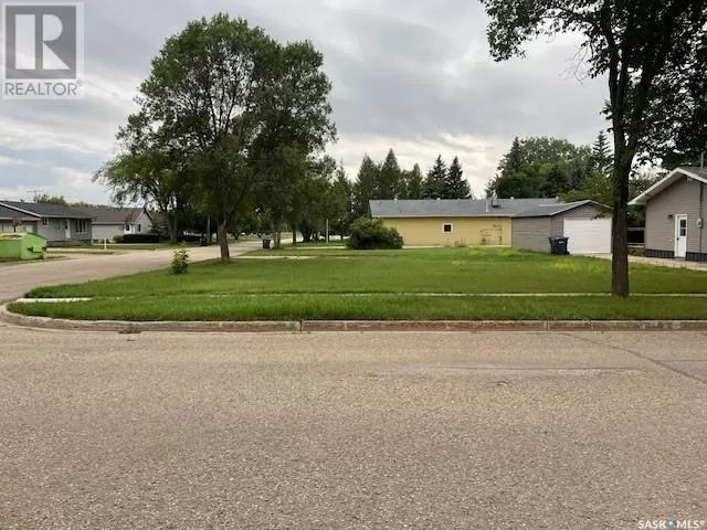 Unknown for rent: 300 Coteau Avenue W, Carlyle, Saskatchewan S0C 0R0