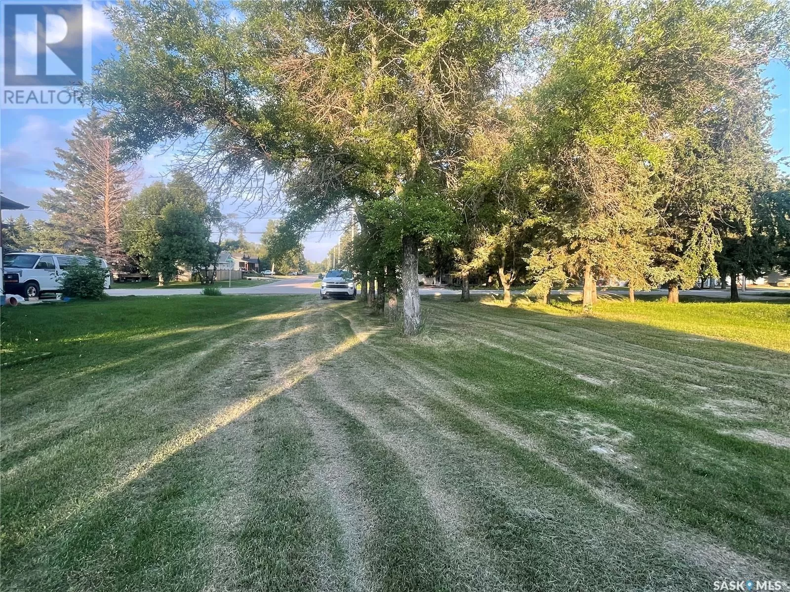 Unknown for rent: 3001 2nd Avenue E, Waldheim, Saskatchewan S0K 4R0