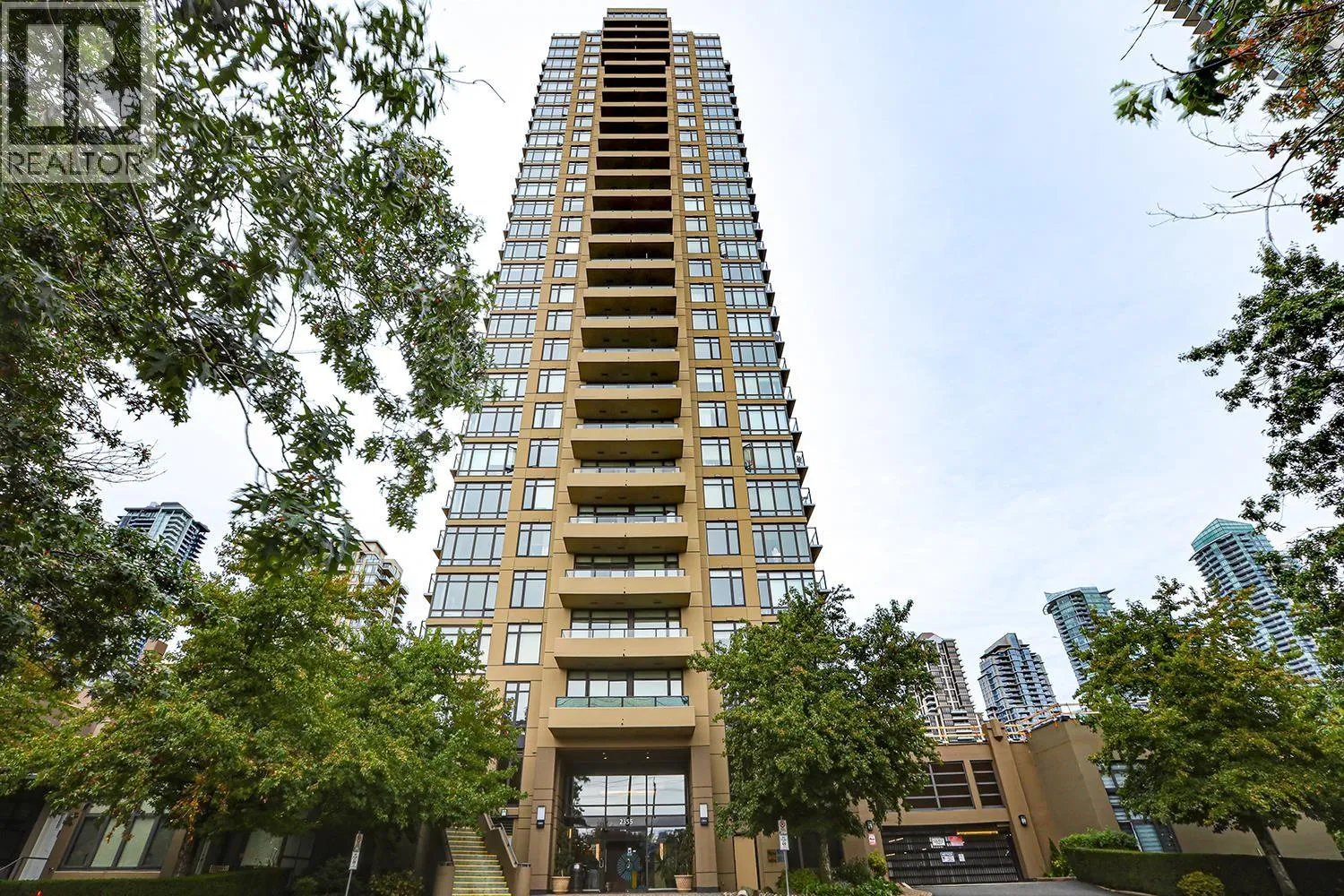 Apartment for rent: 3002 2355 Madison Avenue, Burnaby, British Columbia V5C 0B3