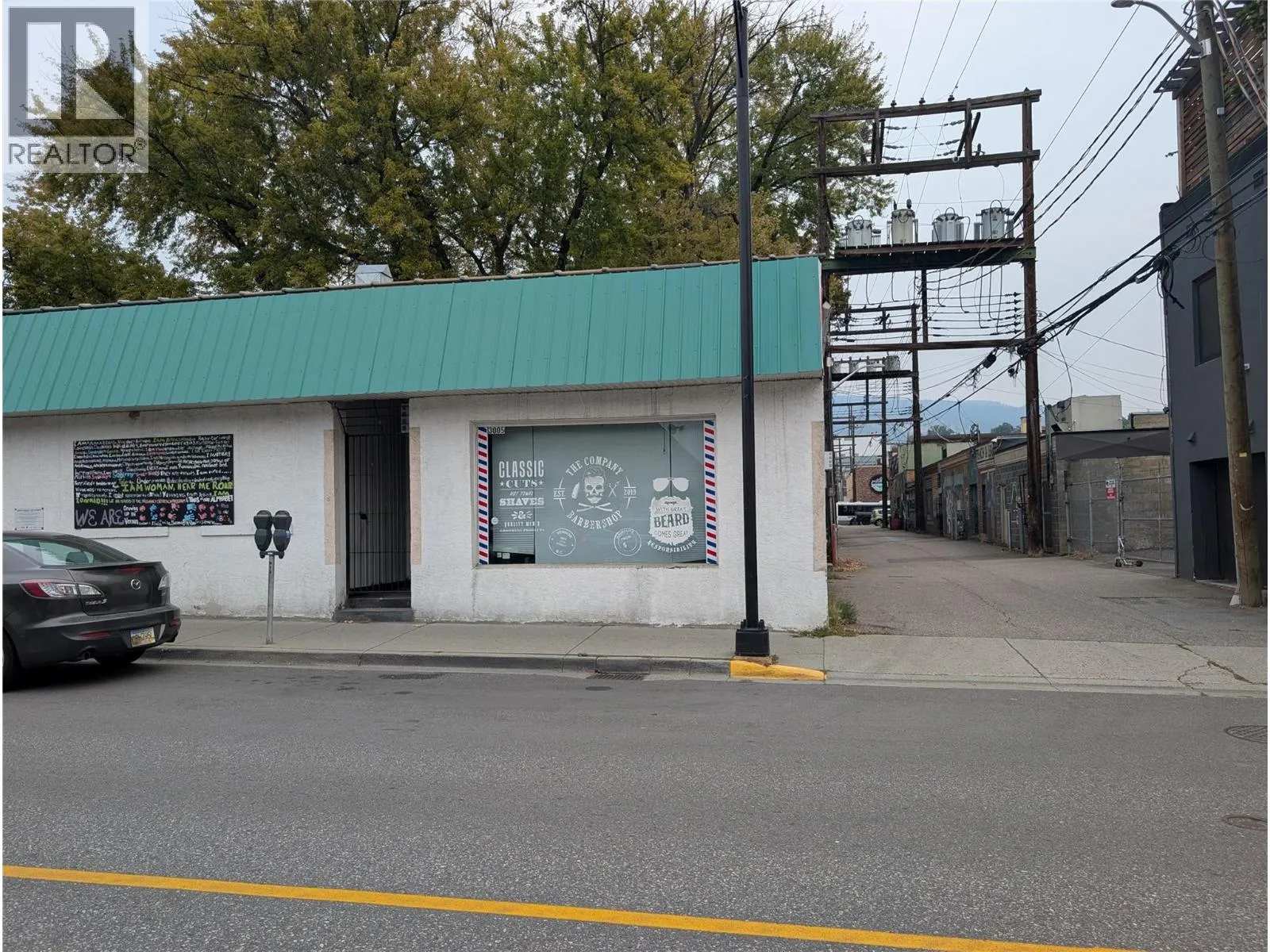 Residential Commercial Mix for rent: 3005 31 Street, Vernon, British Columbia V1T 2G7