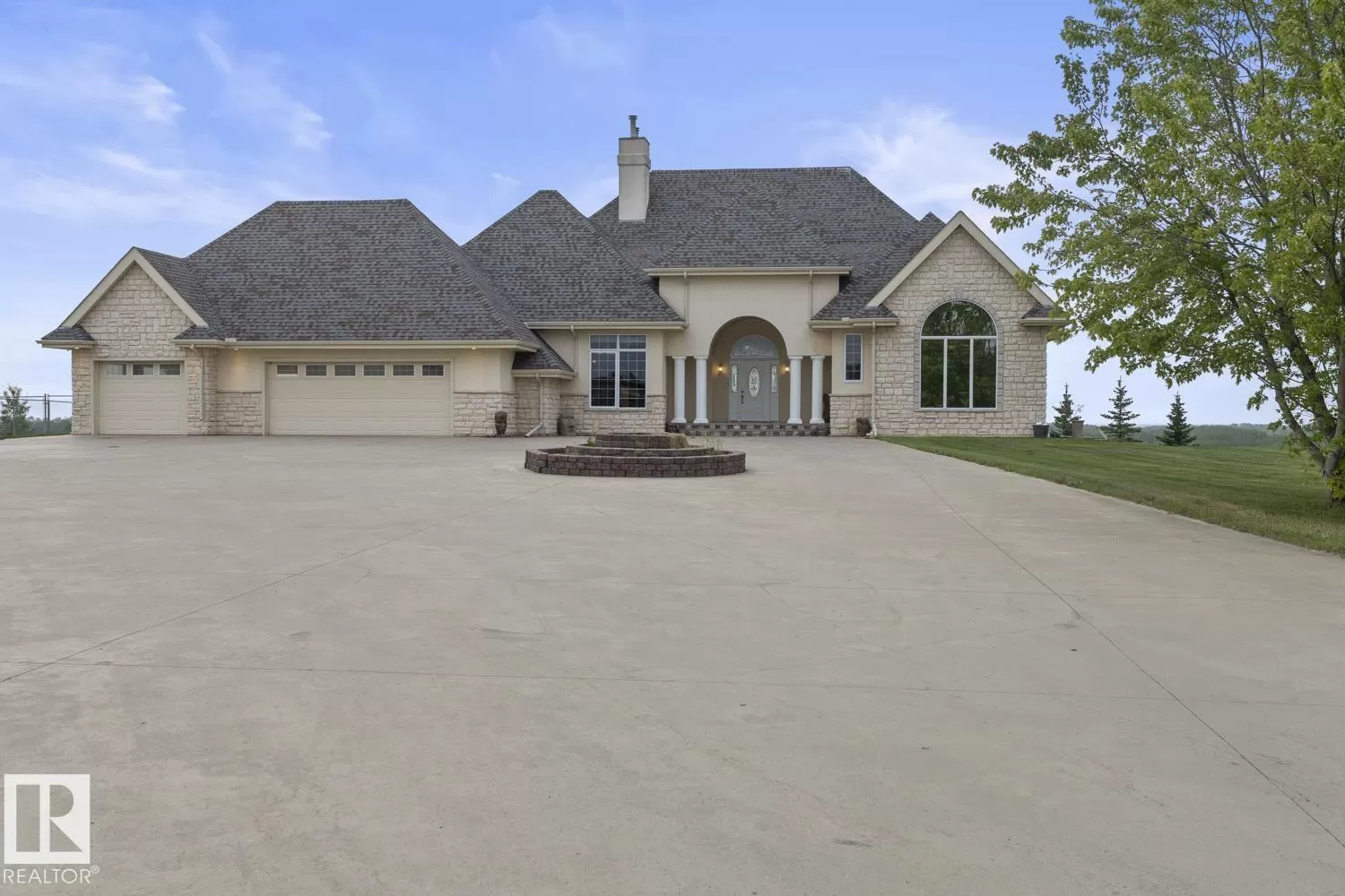 House for rent: 3006 Wayne Wy, Cold Lake, Alberta T9M 1P8