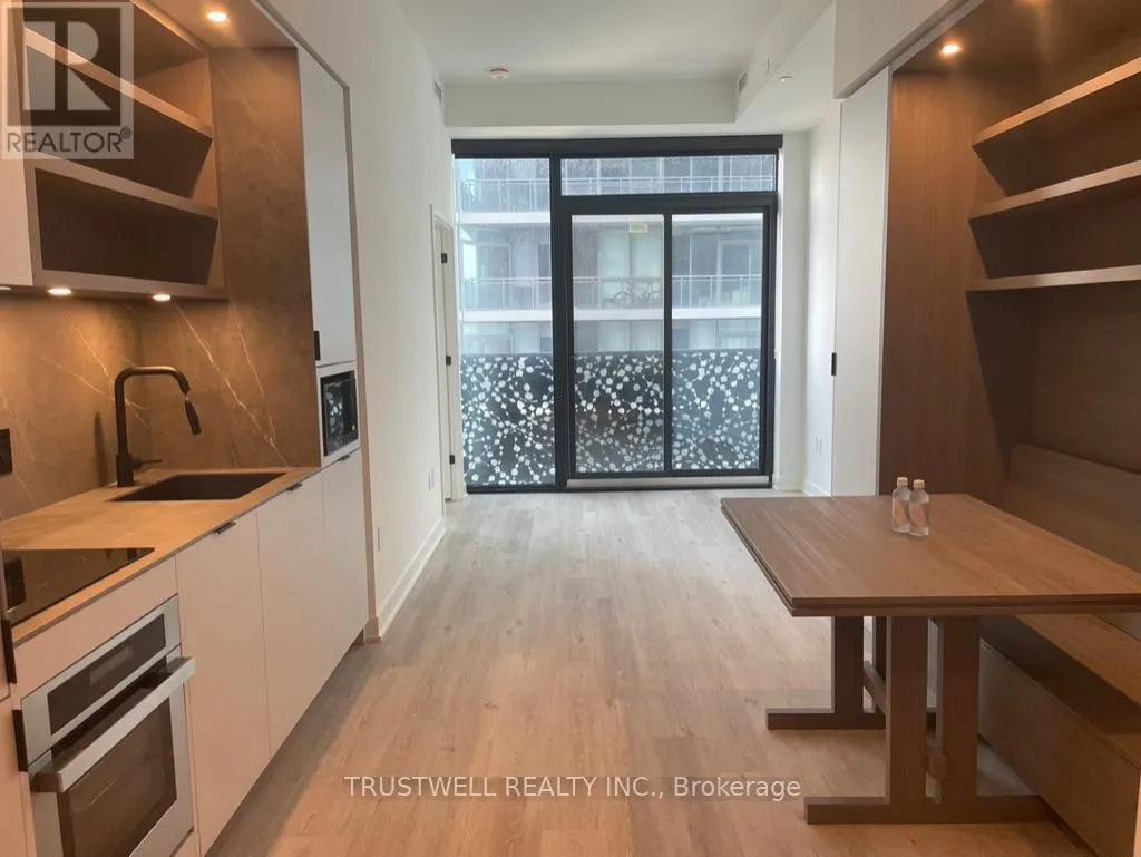 Apartment for rent: 3007 - 55 Charles Street E, Toronto, Ontario M4Y 0A2