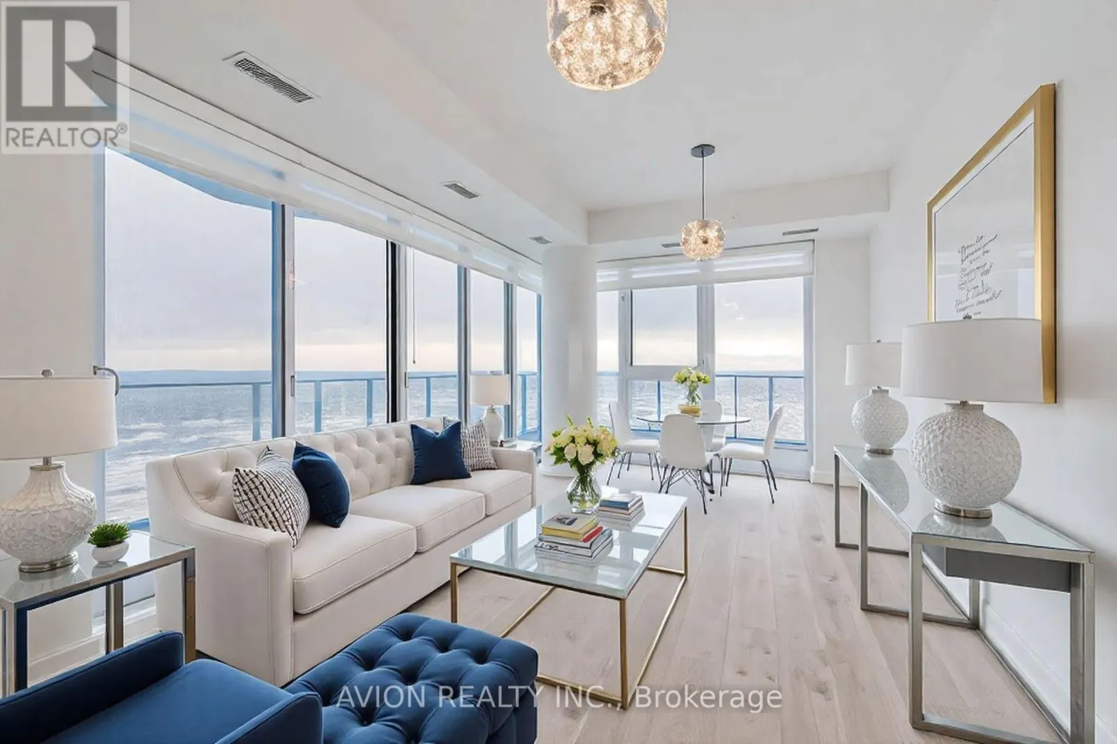 Apartment for rent: 3008 - 36 Zorra Street, Toronto, Ontario M8G 0Z5