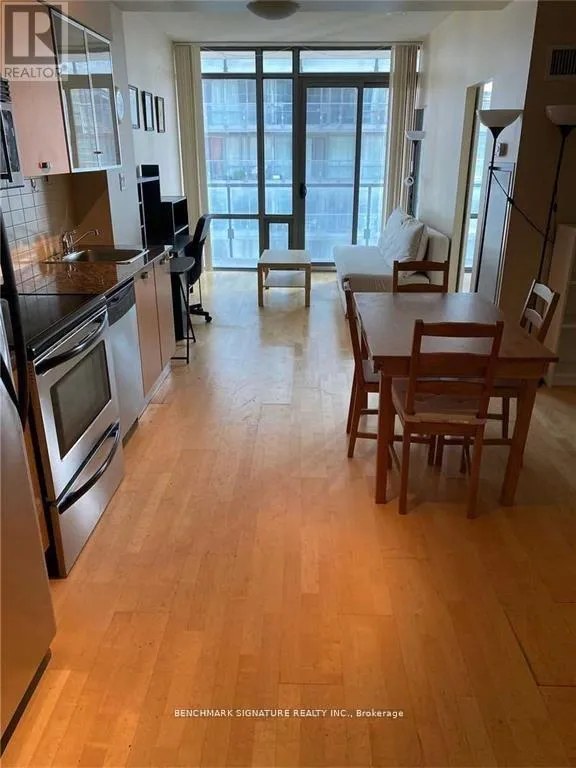 Apartment for rent: 3009 - 37 Grosvenor Street, Toronto, Ontario M4Y 3G5