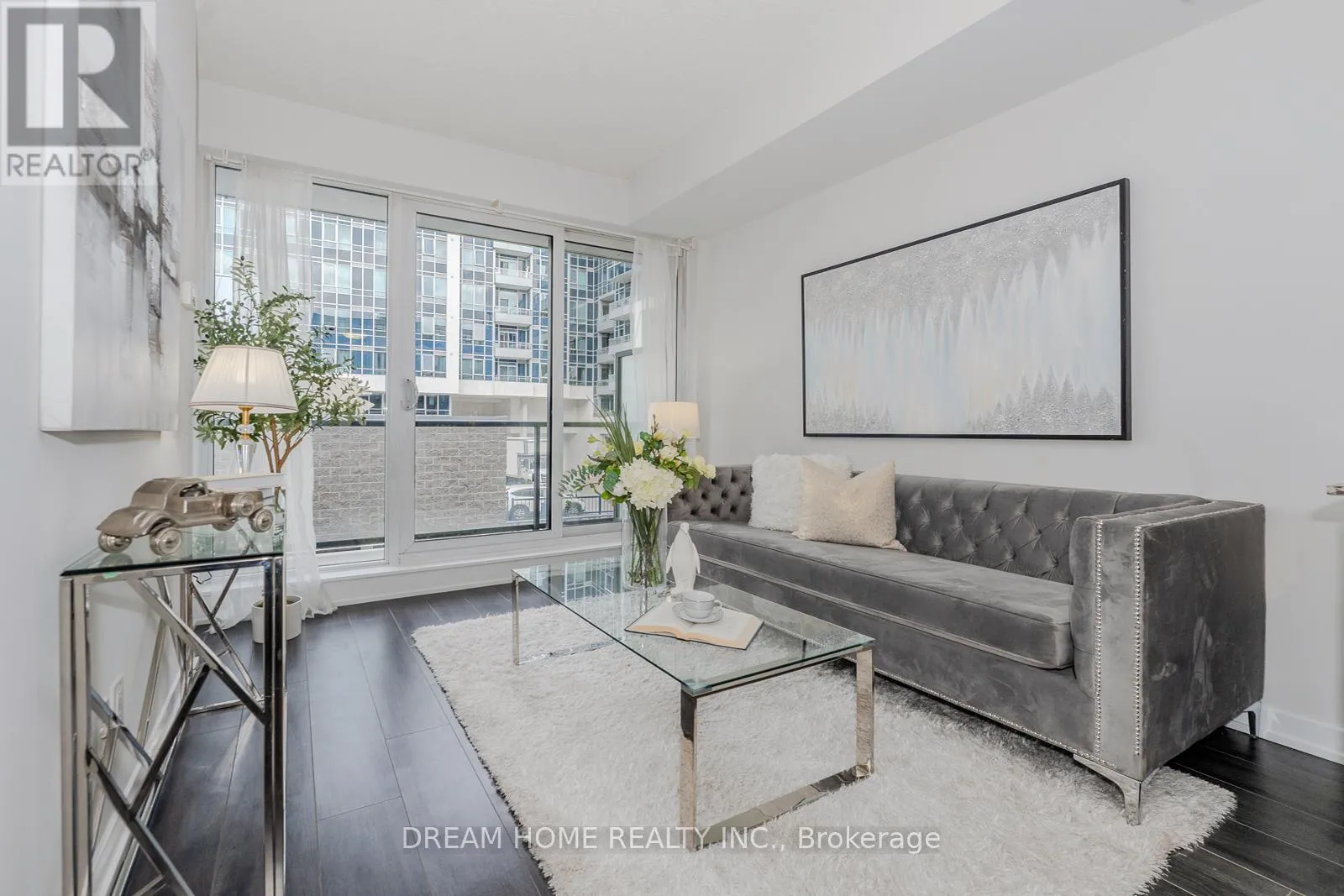 Apartment for rent: 301 - 18 Rean Drive, Toronto, Ontario M2K 0C7