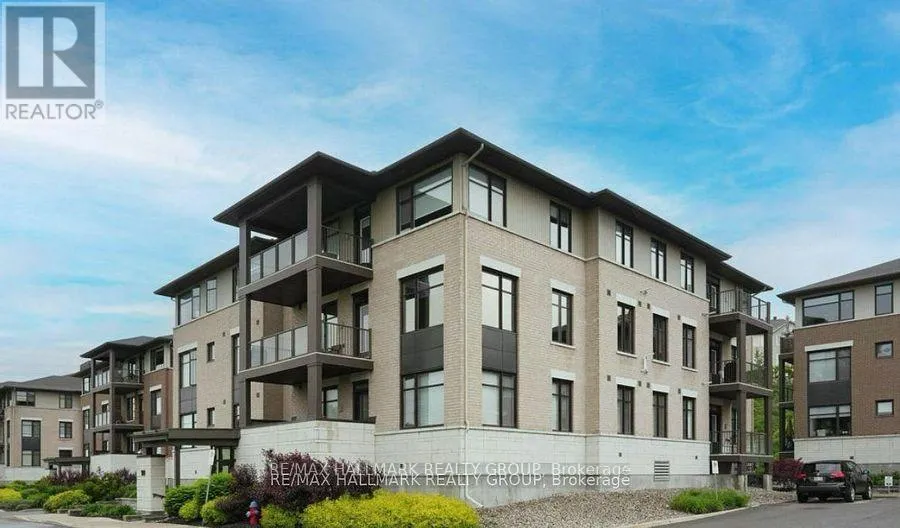 Apartment for rent: 301 - 180 Guelph Private, Ottawa, Ontario K2T 0J6