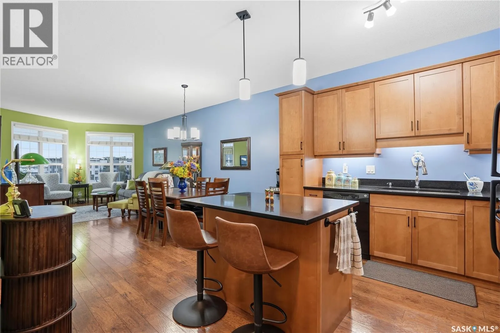 Apartment for rent: 301 2160 Heseltine Road, Regina, Saskatchewan S4V 1L2