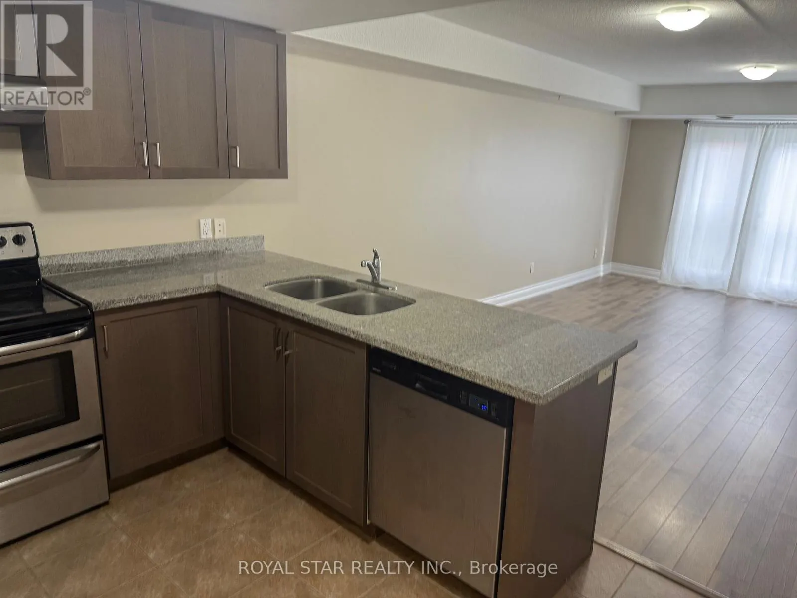 Apartment for rent: 301 - 64 Frederick Drive, Guelph, Ontario N1L 0P3