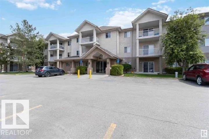 Apartment for rent: #301 9525 162 Av Nw, Edmonton, Alberta T5Z 3V2