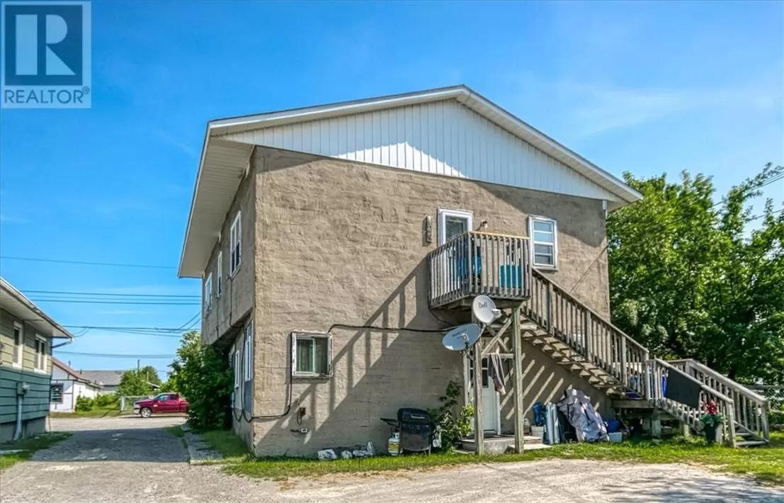 301 Albert Street, Espanola, Ontario P5E 1H1