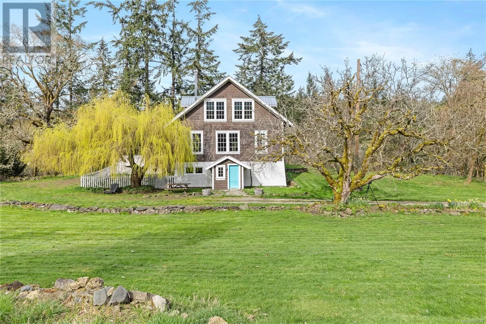 House for rent: 301 Epron Rd, Salt Spring, British Columbia V8K 2B4