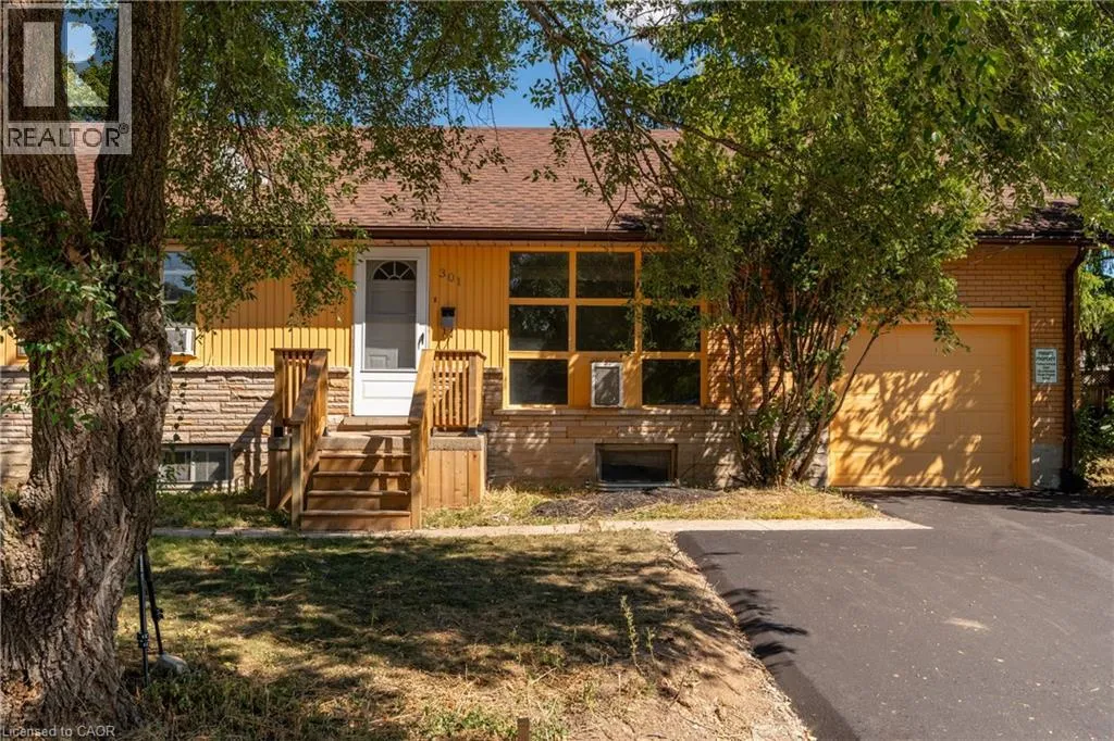 House for rent: 301 Franklin Street N Unit# C, Kitchener, Ontario N2A 1Y9