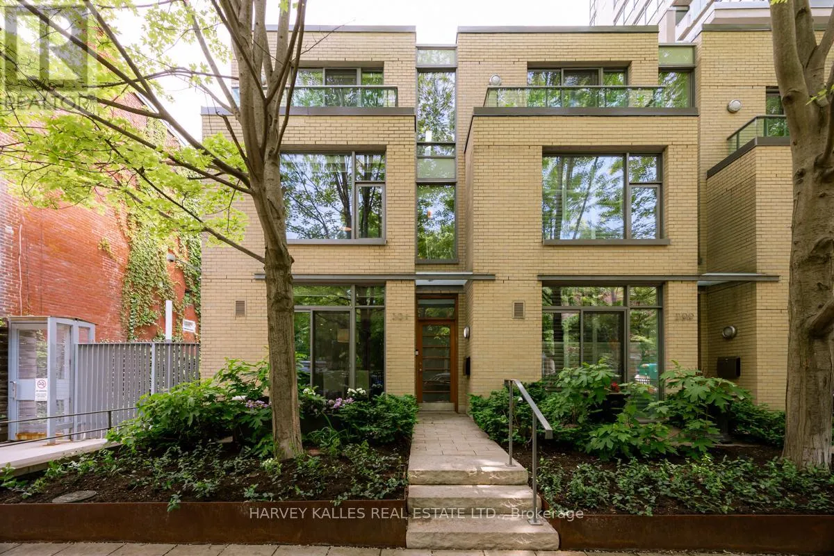 Row / Townhouse for rent: 301 Mutual Street, Toronto, Ontario M4Y 1X6