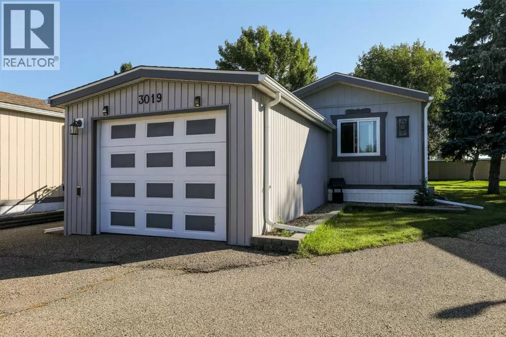 Mobile Home for rent: 3019 31 Street S, Lethbridge, Alberta T1K 6S9