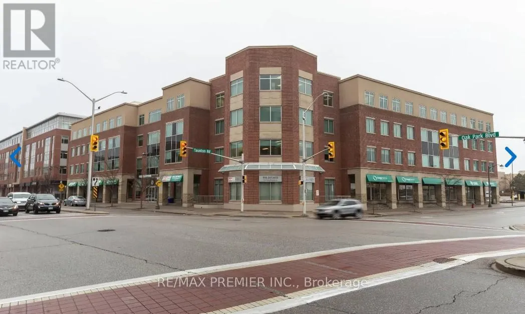 Offices for rent: 301-i - 231 Oak Park Boulevard, Oakville, Ontario L6H 6M4