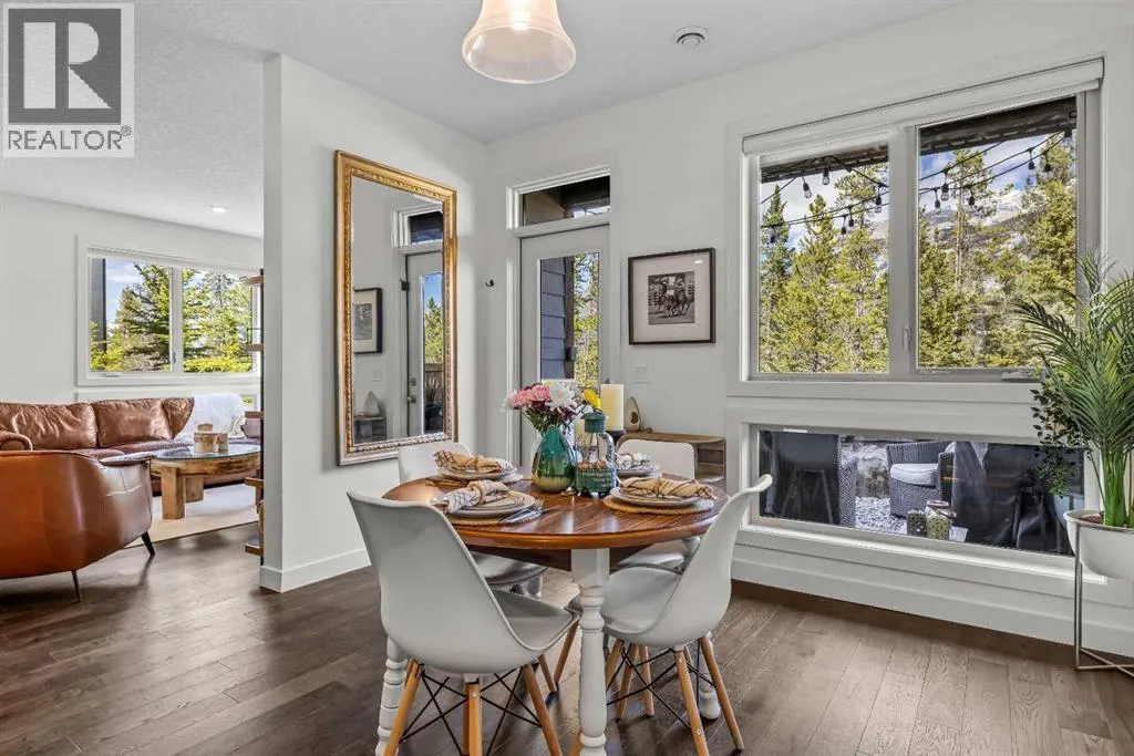 Row / Townhouse for rent: 302, 102 Stewart Creek Rise, Canmore, Alberta T1W 0E3