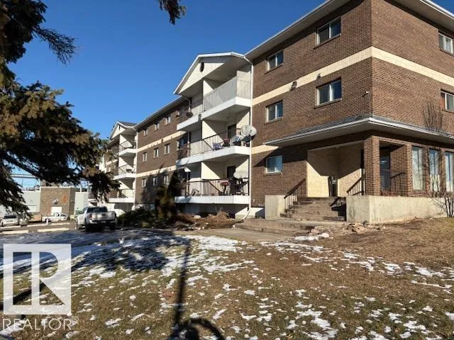 Apartment for rent: #302 104 10 St, Cold Lake, Alberta T9M 1A6
