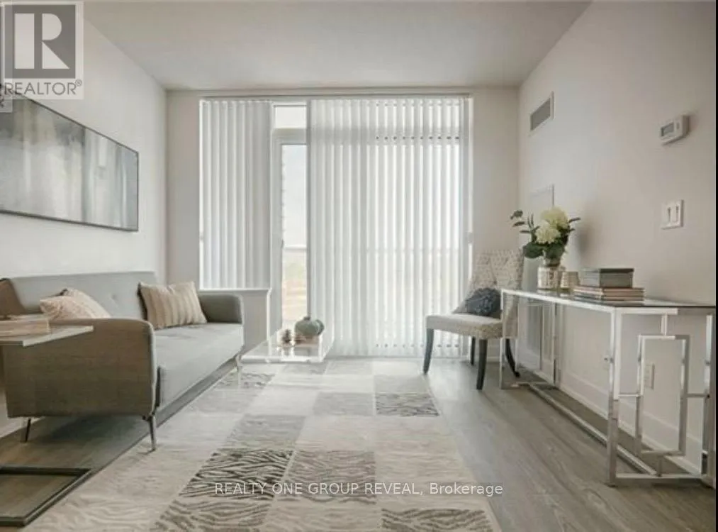 Apartment for rent: 302 - 1215 Bayly Street, Pickering, Ontario L1W 1L7