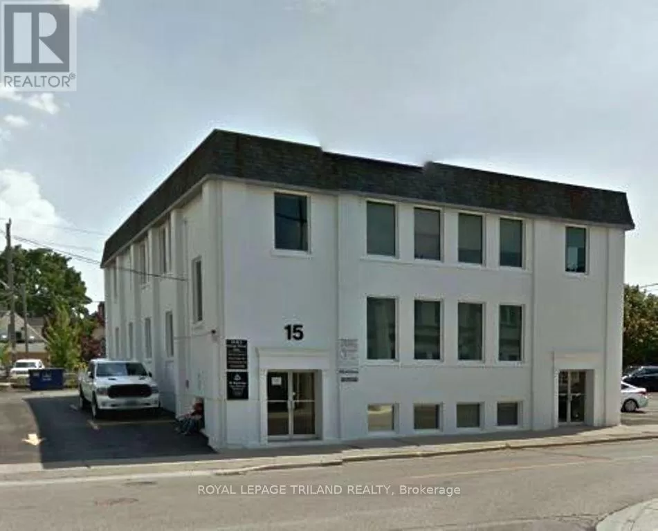 Offices for rent: 302 - 15 St Catharine Street, St. Thomas, Ontario N5P 2V7