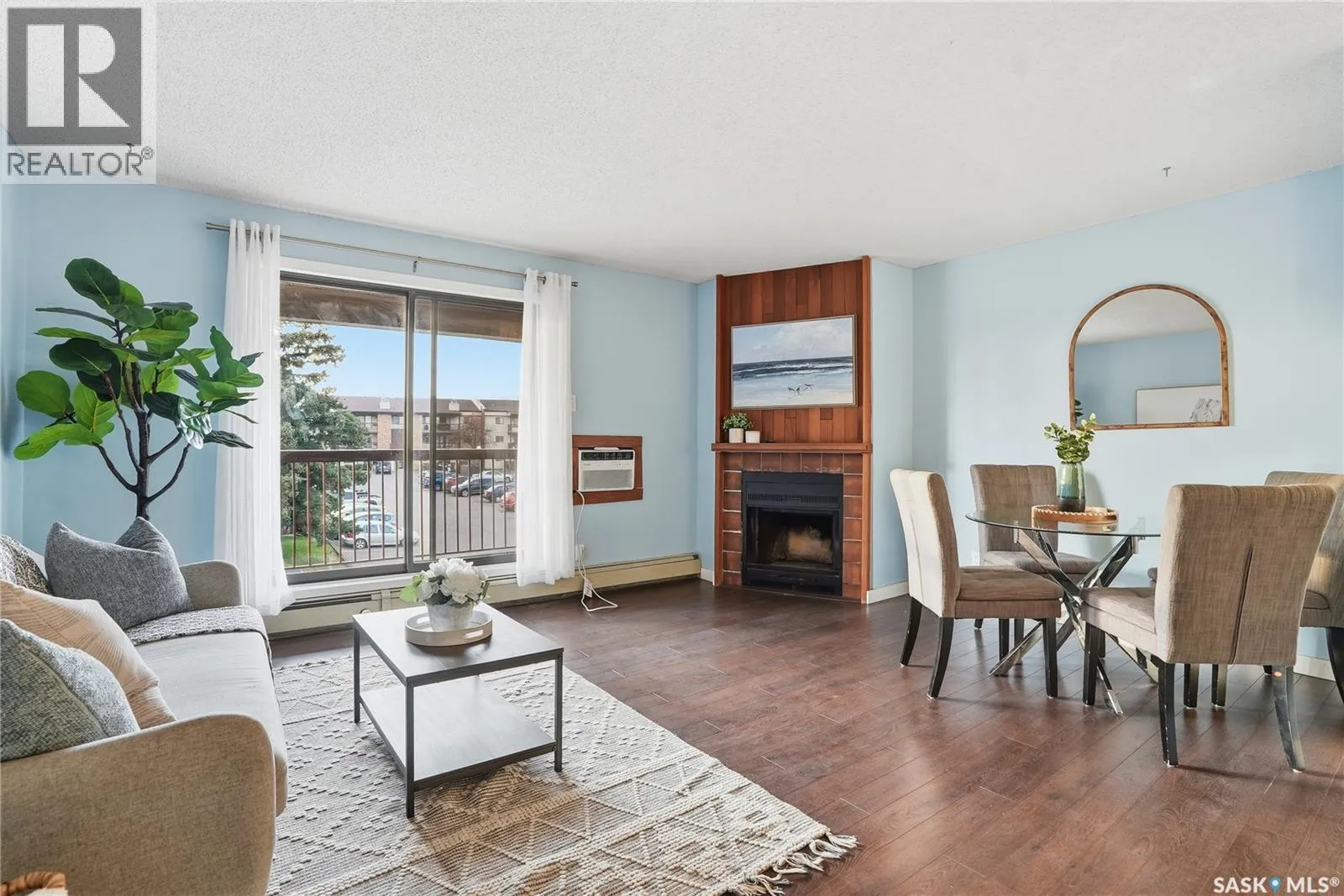 Apartment for rent: 302 375 Kingsmere Boulevard, Saskatoon, Saskatchewan S7J 4J6