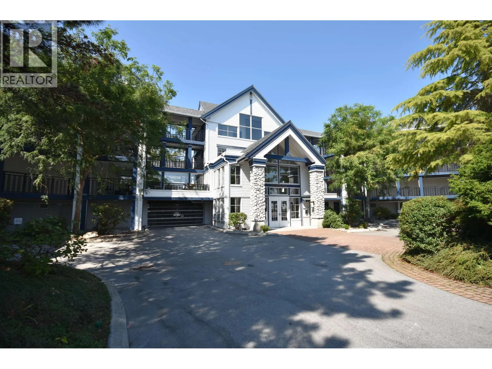 Apartment for rent: 302 4955 River Road, Delta, British Columbia V4K 4V9