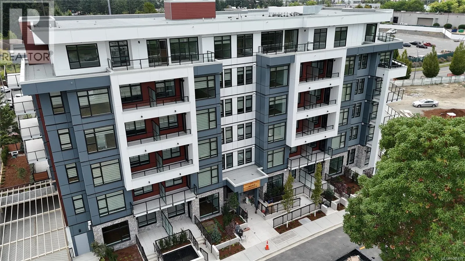 Apartment for rent: 302 6320 Sentinal Dr, Nanaimo, British Columbia V9V 1W4