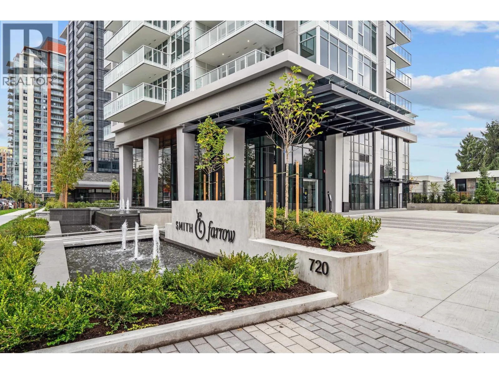 Apartment for rent: 302 720 Farrow Street, Coquitlam, British Columbia V3J 0P3