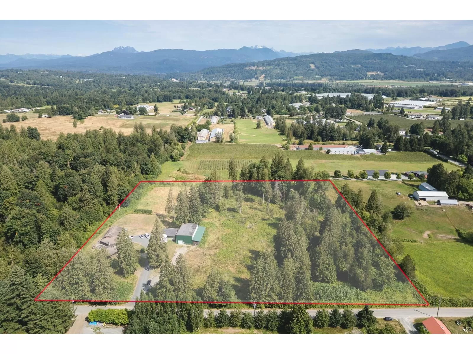 House for rent: 30211 Burgess Avenue, Abbotsford, British Columbia V4X 1V5