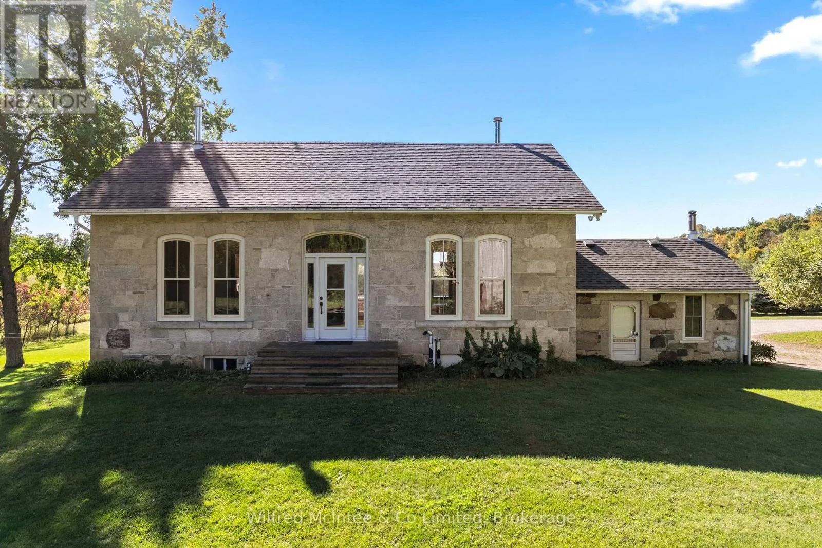 House for rent: 302148 Con 2 Sdr, West Grey, Ontario N4N 3B8