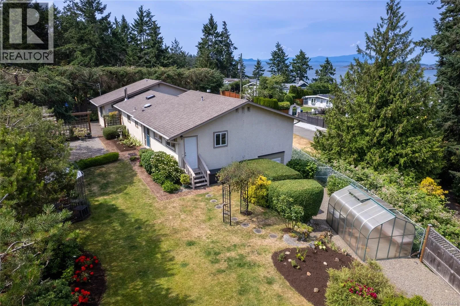 House for rent: 3022 Park Pl, Nanoose Bay, British Columbia V9P 9J3