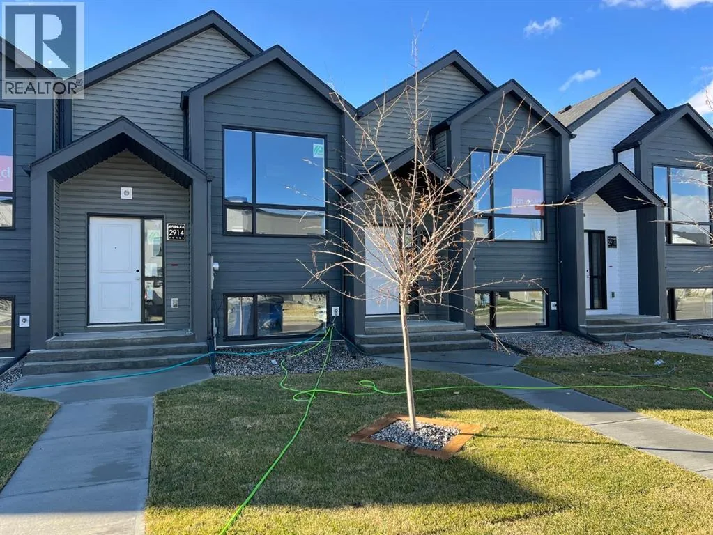 Row / Townhouse for rent: 3024 47 Street S, Lethbridge, Alberta T1K 8L5