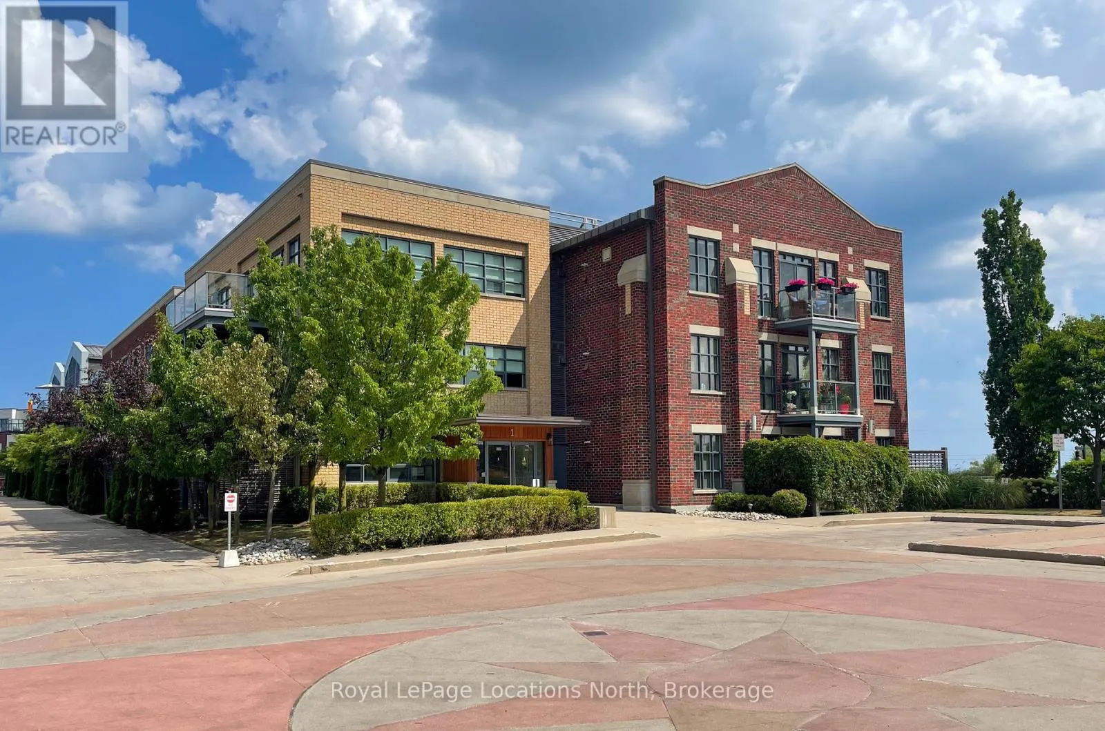 Apartment for rent: 303 - 1 Shipyard Lane, Collingwood, Ontario L9Y 0W2