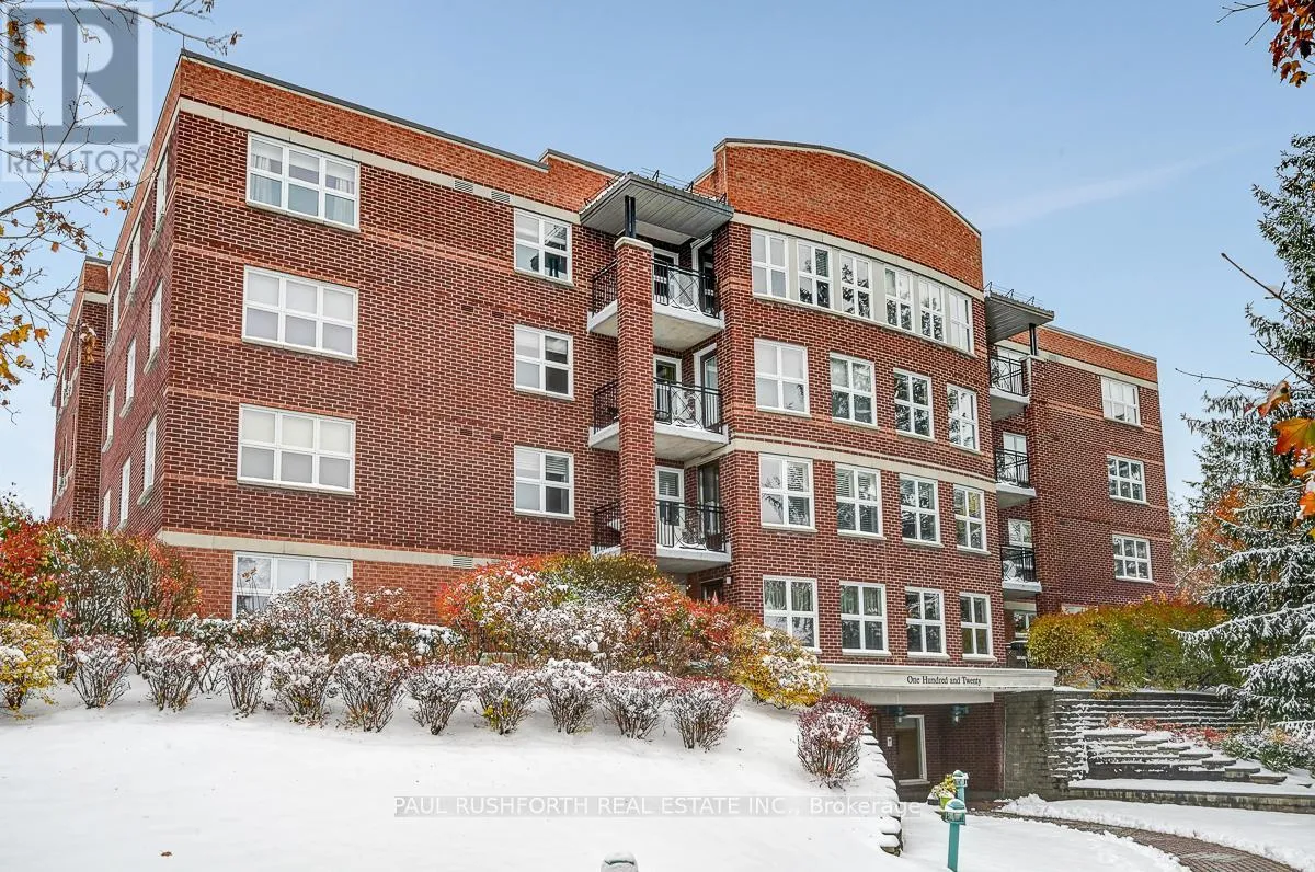 Apartment for rent: 303 - 120 Darlington Private, Ottawa, Ontario K1V 0X5