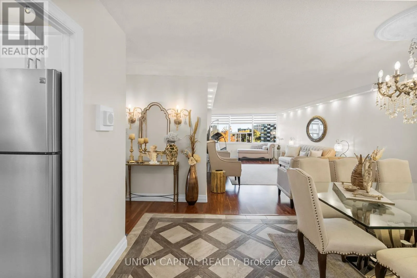 Apartment for rent: 303 - 45 Huntingdale Boulevard, Toronto, Ontario M1W 2N8