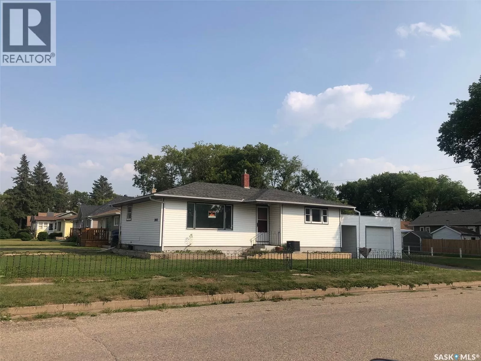 House for rent: 303 Fourth Avenue E, Canora, Saskatchewan S0A 0L0