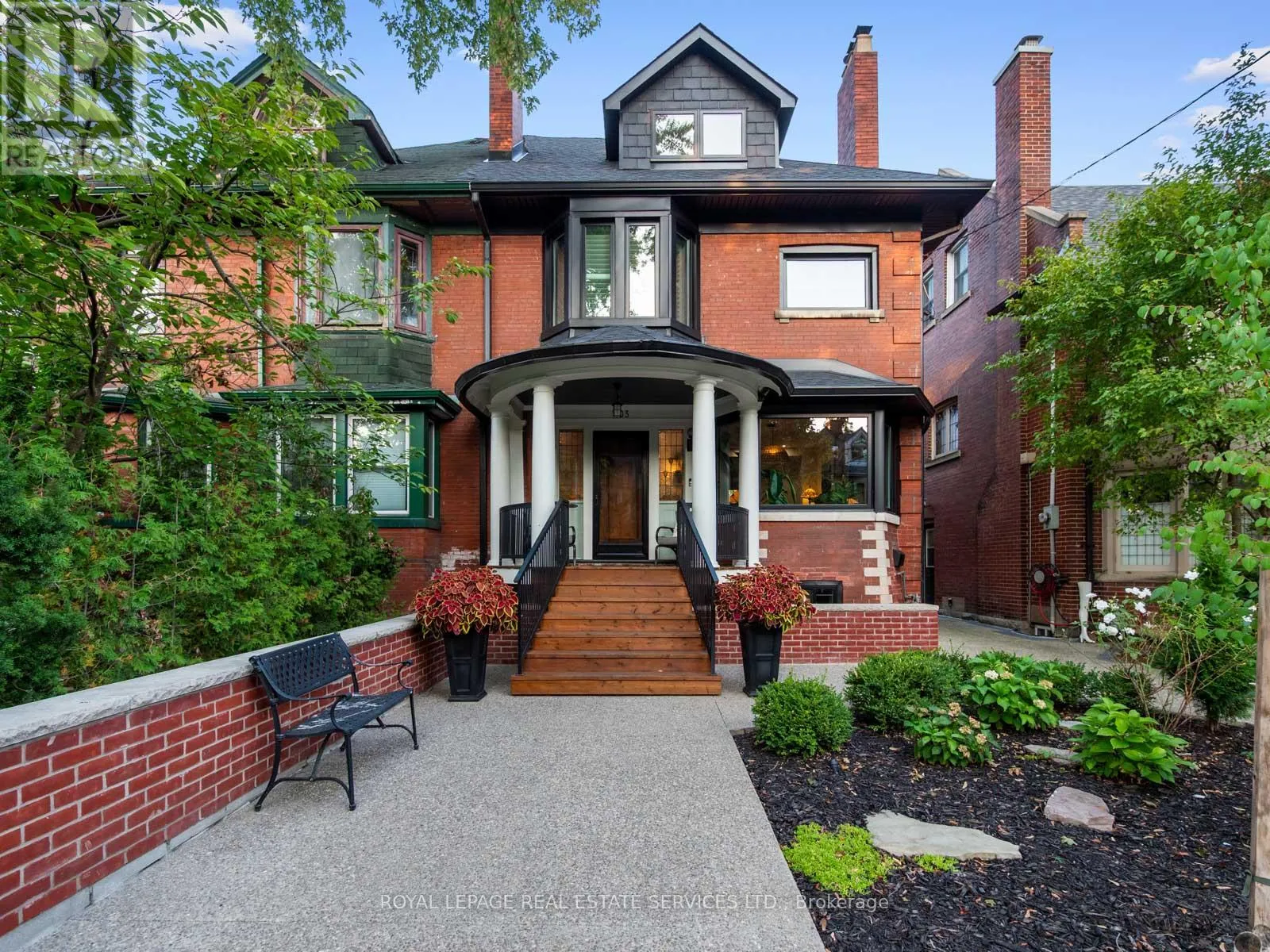 House for rent: 303 Rusholme Road, Toronto, Ontario M6H 2Y9